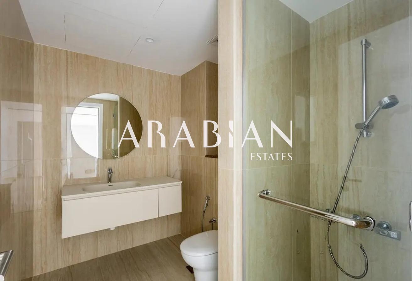 Full Sea Views | Unfurnished | Upgraded photo 9