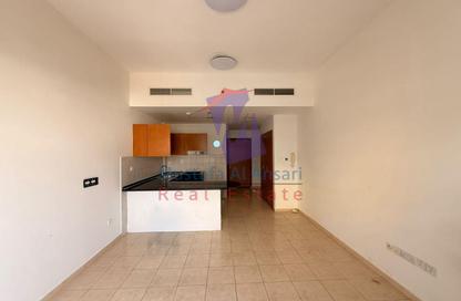Apartment - Studio - 1 for rent in The Dunes - Dubai Silicon Oasis - Dubai