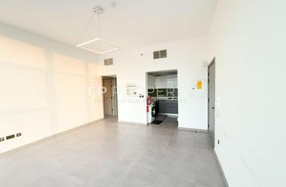 Apartment - 1 Bedroom - 2 Bathrooms for rent in V2 - Dubai Sports City - Dubai Apartment - 1 Bedroom - 2 Bathrooms for rent in V2 - Dubai Sports City - Dubai