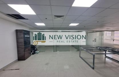 Office Space - Studio - 2 for rent in Al Khan Lagoon Tower - Al Khan Lagoon - Al Khan - Sharjah