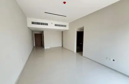 Apartment - 2 Bedrooms - 2 Bathrooms for rent in Gulfa Towers - Al Rashidiya 1 - Al Rashidiya - Ajman