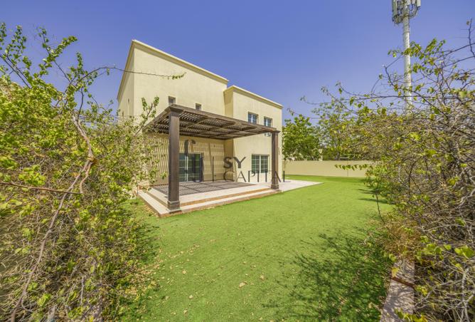 136077398 - Property Image 2