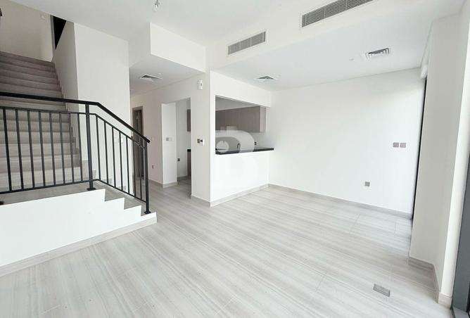 70283066 - صورة العقار 2