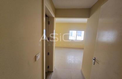 Apartment - Studio - 1 Bathroom for rent in Burj Nahar Building - Al Muteena - Deira - Dubai