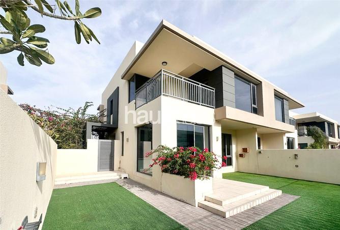 77362037 - Property Image 2