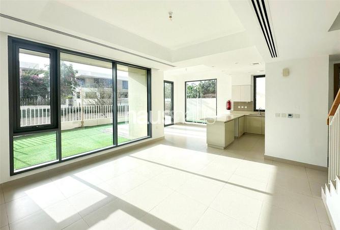 77362037 - Property Image 3