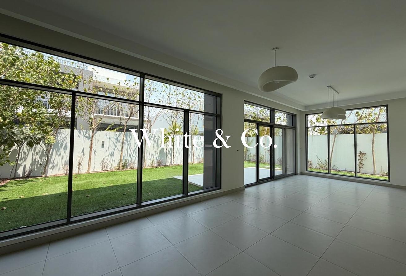 Prestigious | Family Home | Available Now photo 2