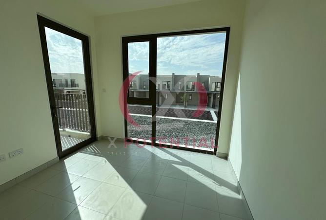 70282173 - صورة العقار 2