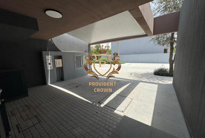 98274391 - Property Image 3