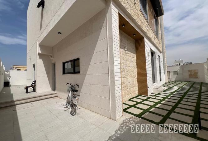 76986132 - Property Image 3