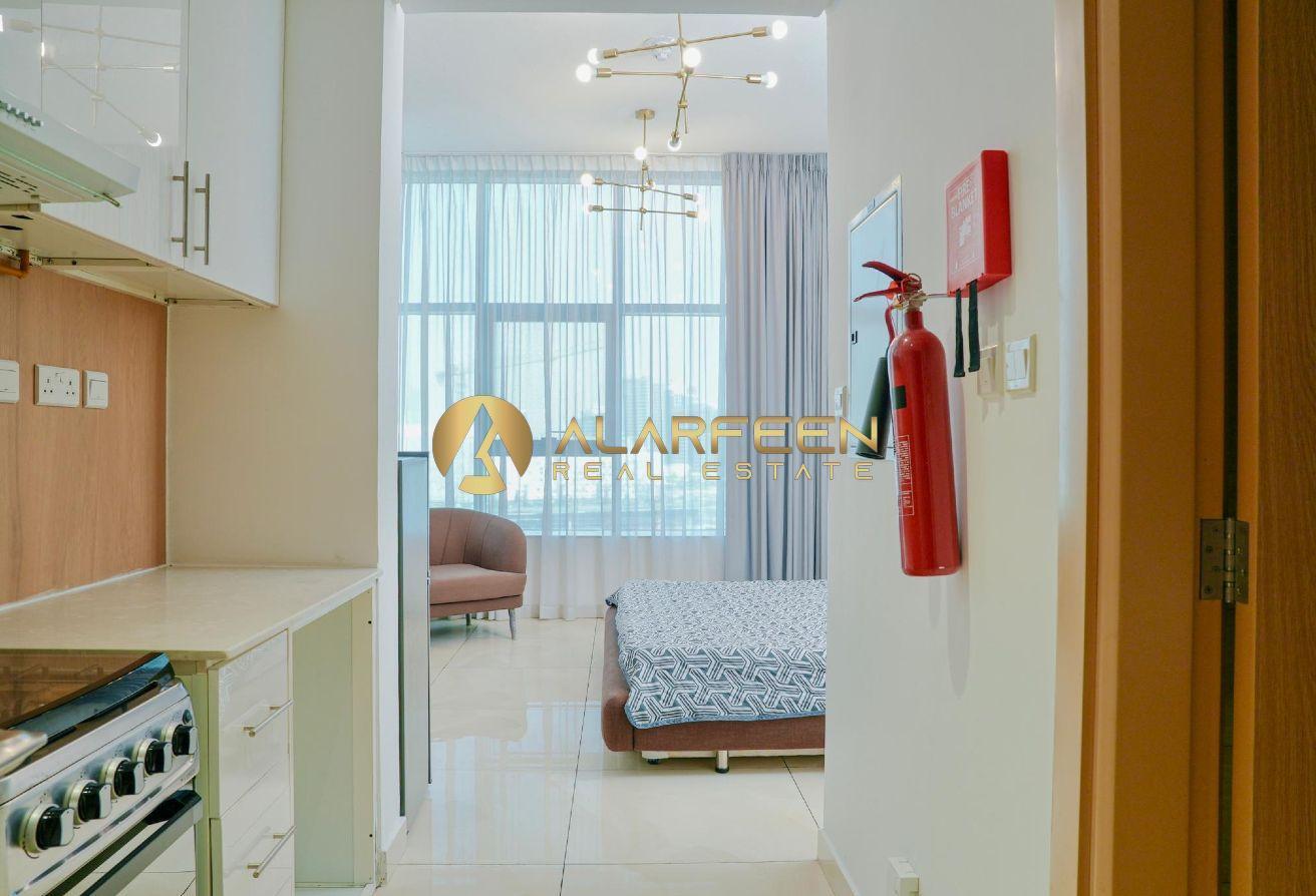 Studio | Best Amenities | Road View | Book Now photo 7
