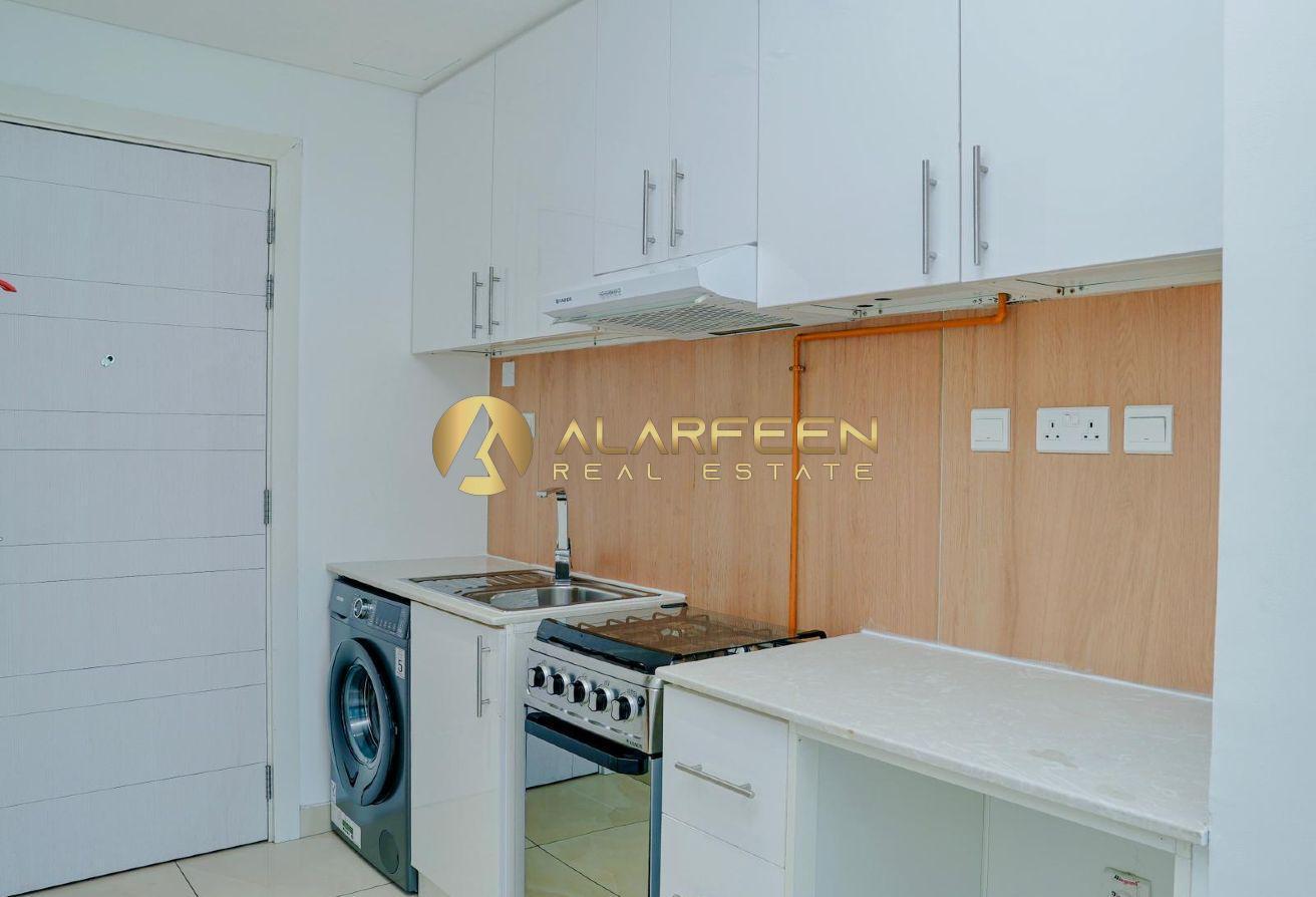 Studio | Best Amenities | Road View | Book Now photo 18