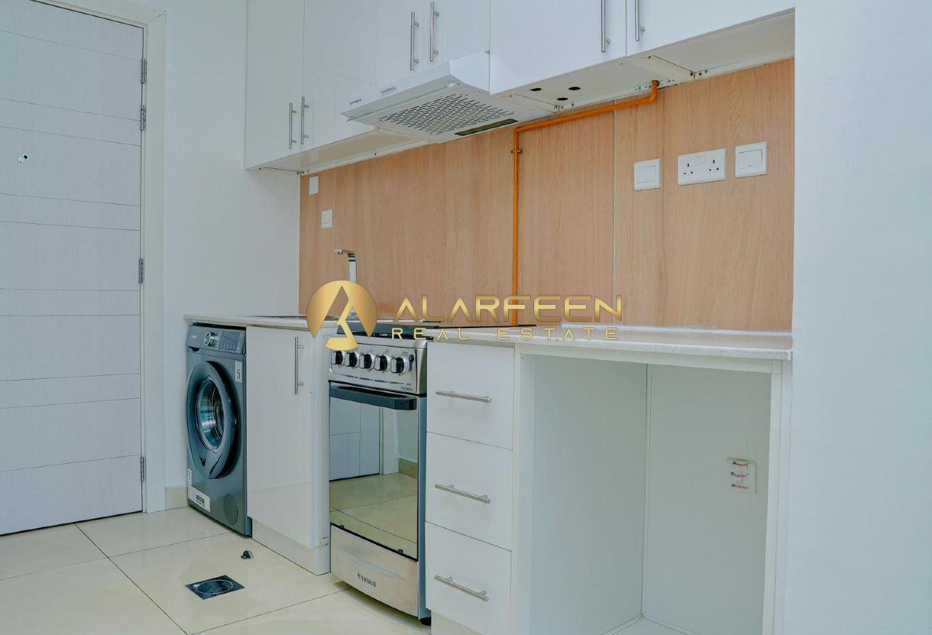 Studio | Best Amenities | Road View | Book Now photo 9