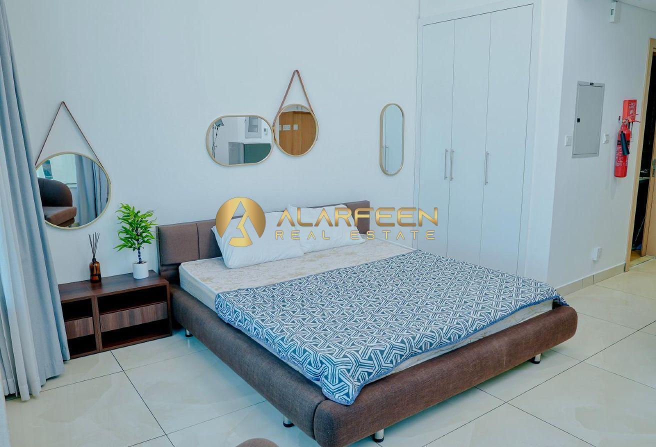 Studio | Best Amenities | Road View | Book Now photo 14