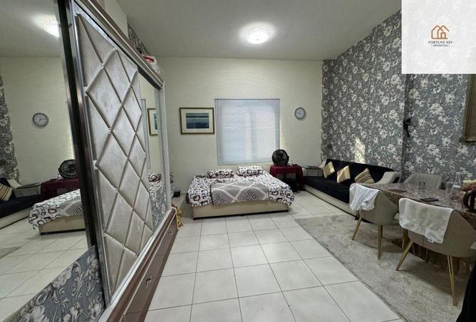 73844506 - Property Image 2