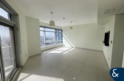 Apartment - 1 Bedroom - 2 Bathrooms for rent in The Lofts West - The Lofts - Downtown Dubai - Dubai