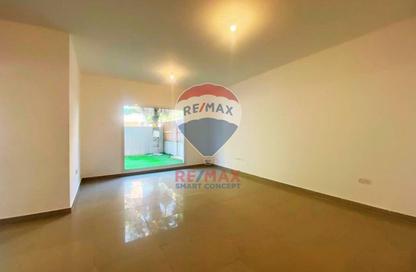 Villa - 4 Bedrooms - 5 Bathrooms for rent in Contemporary Style - Al Reef Villas - Al Reef - Abu Dhabi