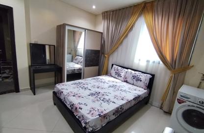 Apartment - Studio - 1 Bathroom for rent in Al Qulaya'ah - Al Sharq - Sharjah Apartment - Studio - 1 Bathroom for rent in Al Qulaya'ah - Al Sharq - Sharjah