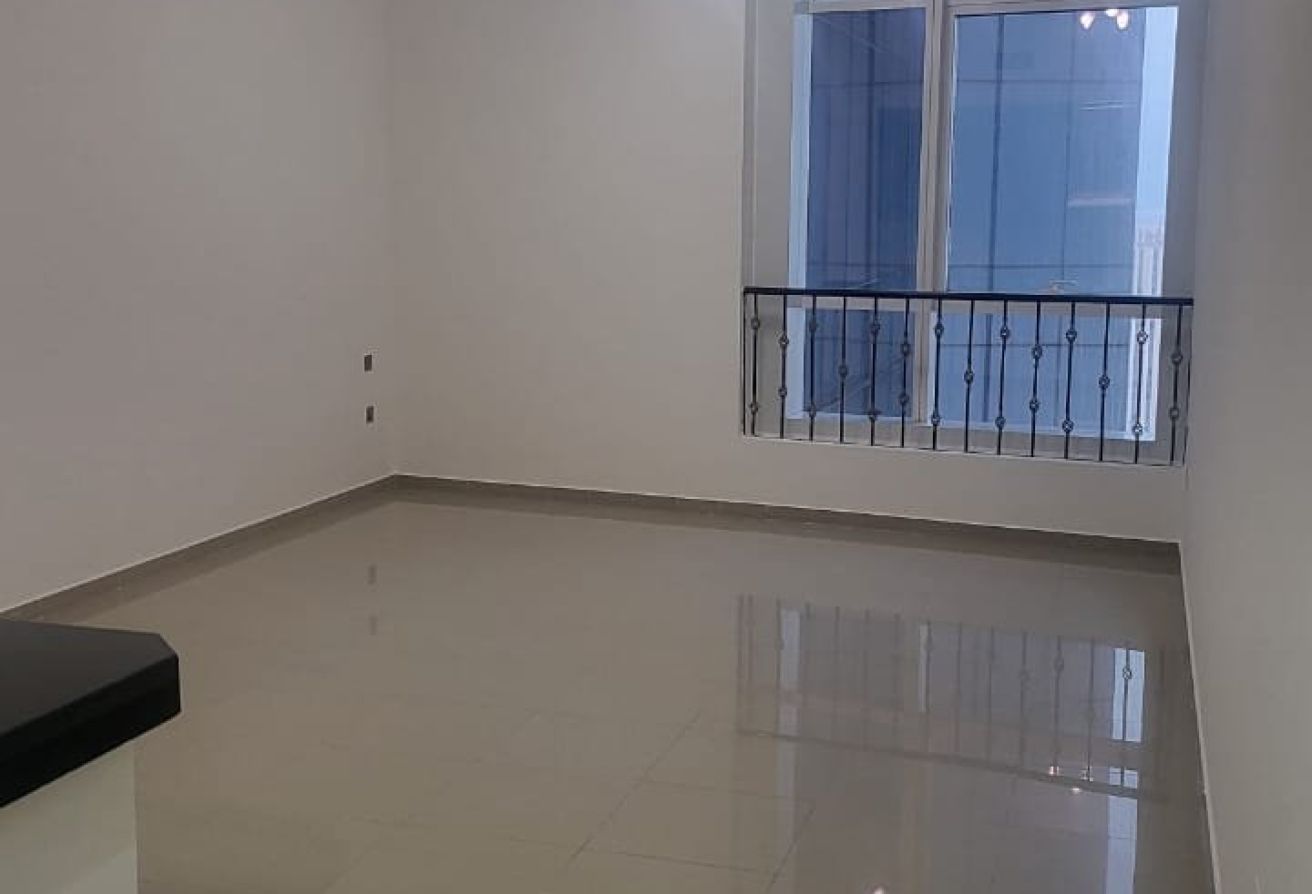 Charming Studio | Great Location | Ready to move