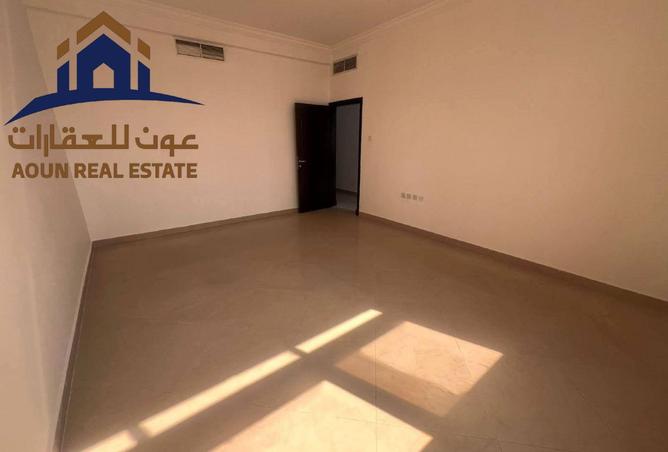 87454578 - Property Image 2