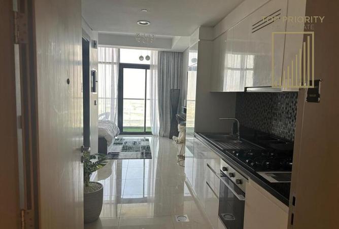 56146068 - Property Image 2