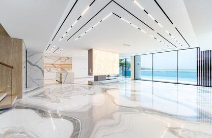 Villa - 5 Bedrooms - 6 Bathrooms for sale in Garden Homes Frond E - Garden Homes - Palm Jumeirah - Dubai Villa - 5 Bedrooms - 6 Bathrooms for sale in Garden Homes Frond E - Garden Homes - Palm Jumeirah - Dubai