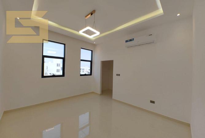 128845366 - Property Image 3