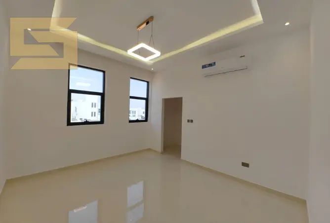 128845366 - Property Image 3