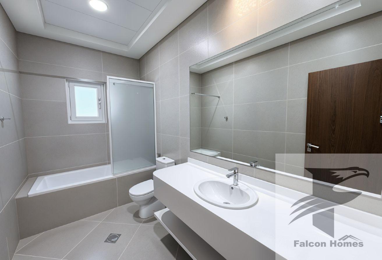 Brand New 7BR Villa | Private Pool and Garden photo 14