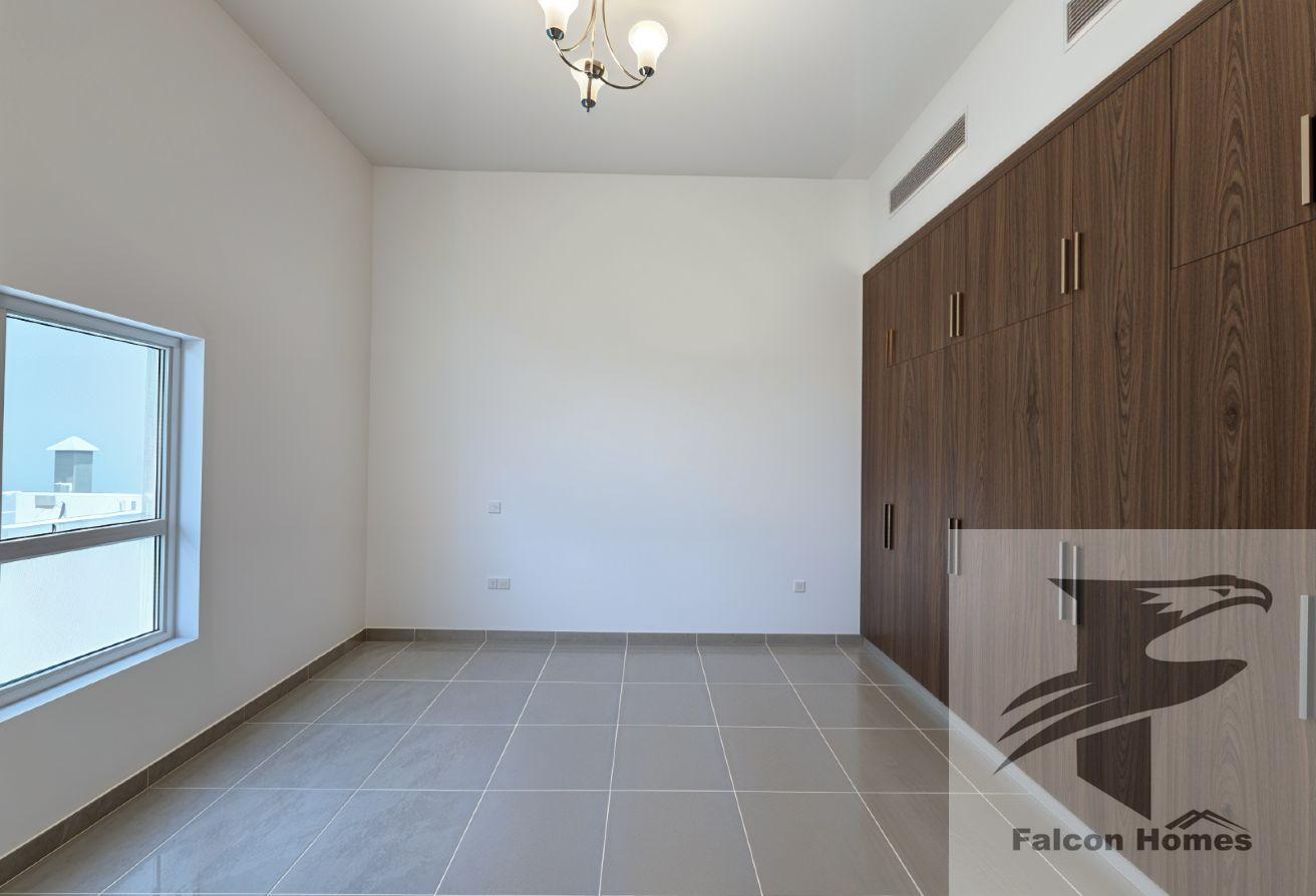 Brand New 7BR Villa | Private Pool and Garden photo 23