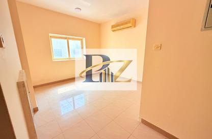 Apartment - 1 - 1 for rent in Fire Station Road - Muwaileh - Sharjah