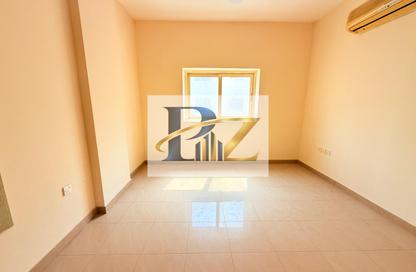 Apartment - 1 - 1 for rent in Fire Station Road - Muwaileh - Sharjah