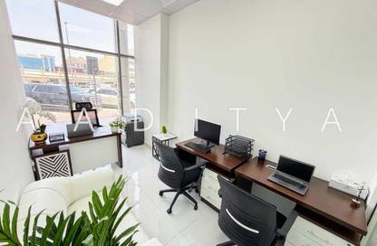 Office Space - Studio - 1 Bathroom for rent in Red Avenue - Al Garhoud - Dubai
