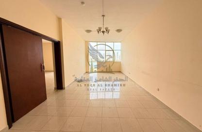 Apartment - 3 - 5 for rent in Al Majaz 3 - Al Majaz - Sharjah