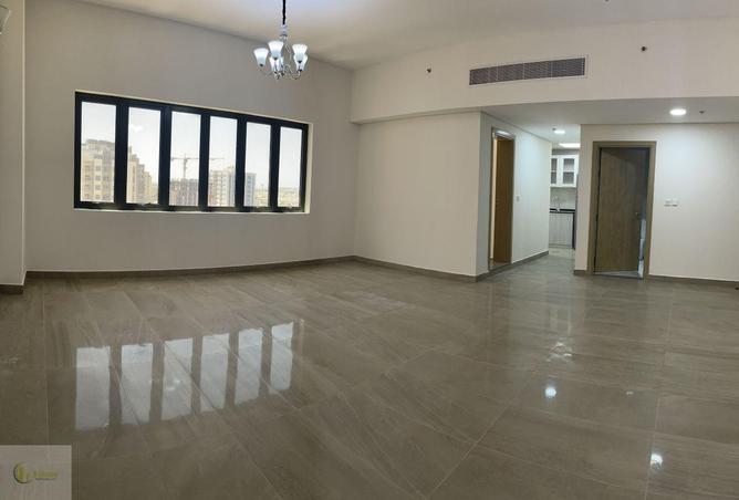 Spacious Apartment in JGC-Al Satwa / 4th November