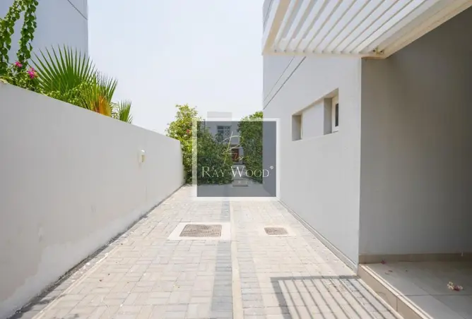 120640227 - Property Image 3
