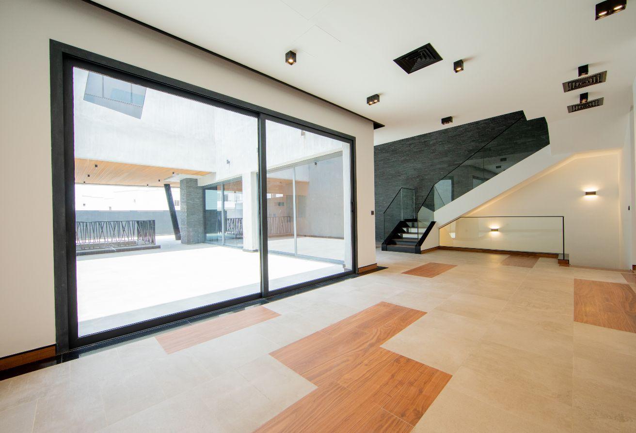 Upgraded Designer Triplex | Rare Availability photo 6