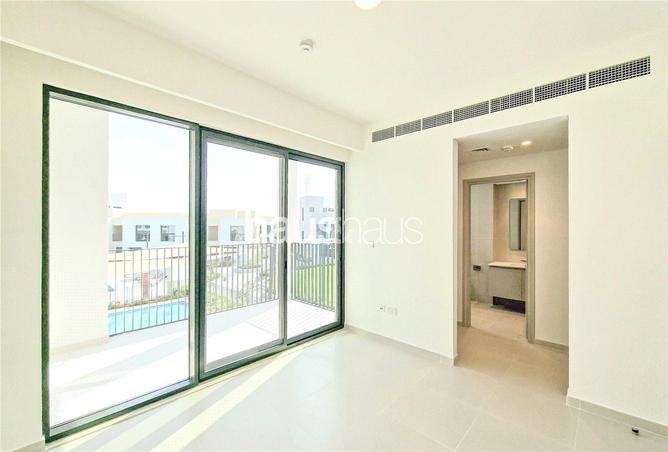 83663137 - Property Image 3