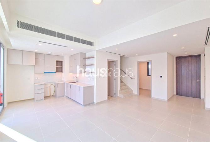 83663137 - Property Main Image