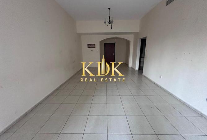 136096965 - Property Image 2