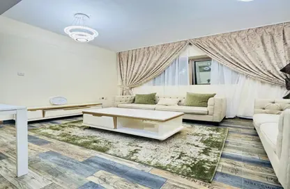 شقة - غرفة نوم - 2 حمامات للايجار في النباعة - الشارقة