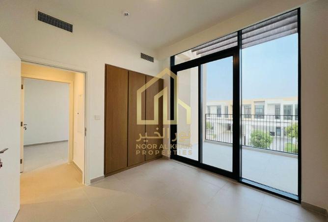 77361600 - Property Main Image