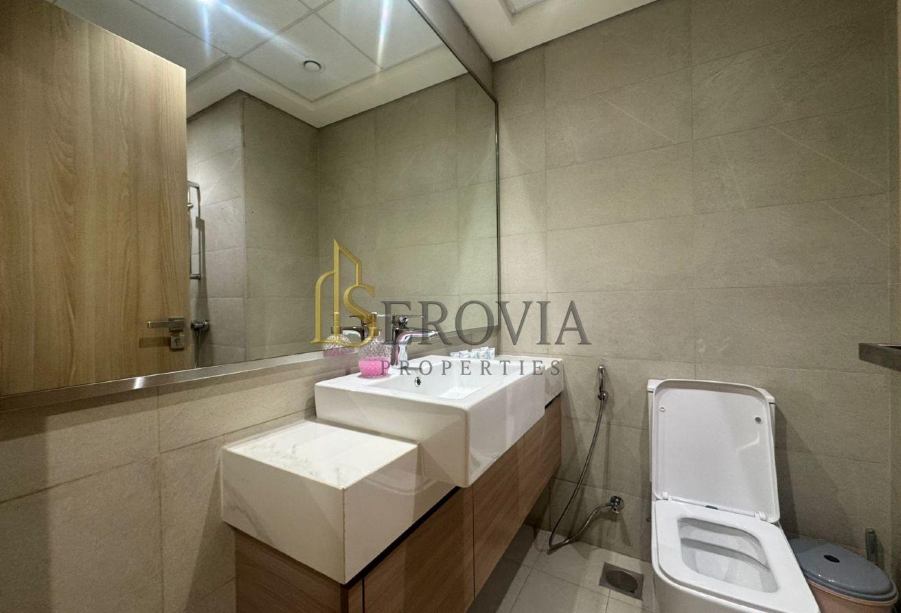 Fully Furnished Studio | Chiller Free | Beautifull photo 5