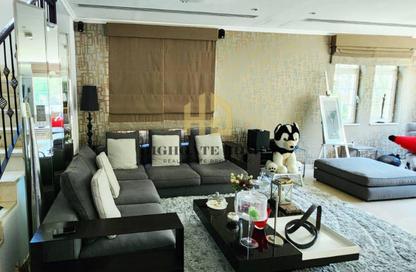 Villa - 4 Bedrooms - 5 Bathrooms for sale in Legacy Large - Legacy - Jumeirah Park - Dubai