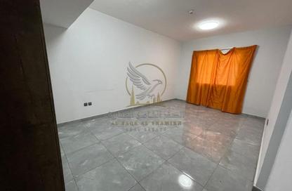 Apartment - 3 - 4 for rent in Al Majaz 2 - Al Majaz - Sharjah