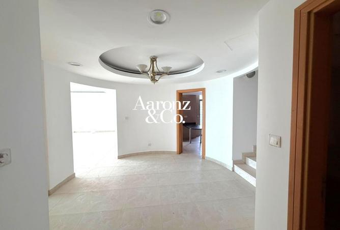 113718355 - Property Image 2
