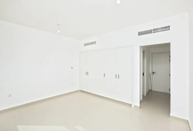 71504661 - صورة العقار 3