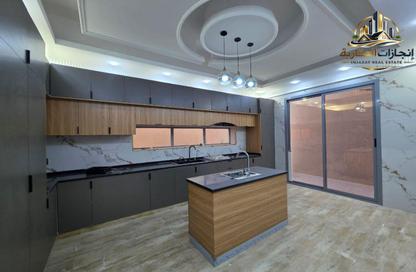 Villa - 5 Bedrooms - 7 Bathrooms for rent in Al Yasmeen 1 - Al Yasmeen - Ajman