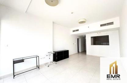 Apartment - 2 Bedrooms - 3 Bathrooms for rent in Al Waleed Garden 1 - Al Waleed Garden - Al Jaddaf - Dubai