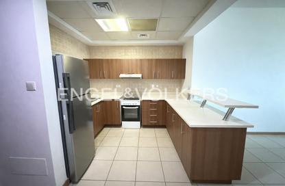 Apartment - 1 Bedroom - 1 Bathroom for sale in Sulafa Tower - Dubai Marina - Dubai